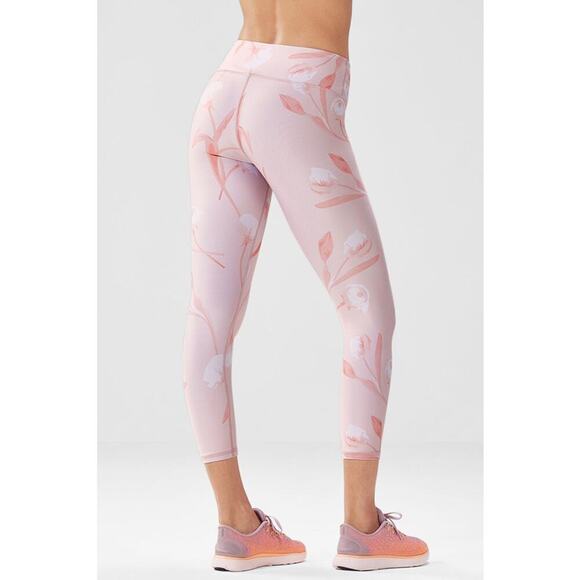 Fabletics Powerhold Mid Rise Capri Legging Women's Small Pink Sonnet Print - Picture 1 of 7